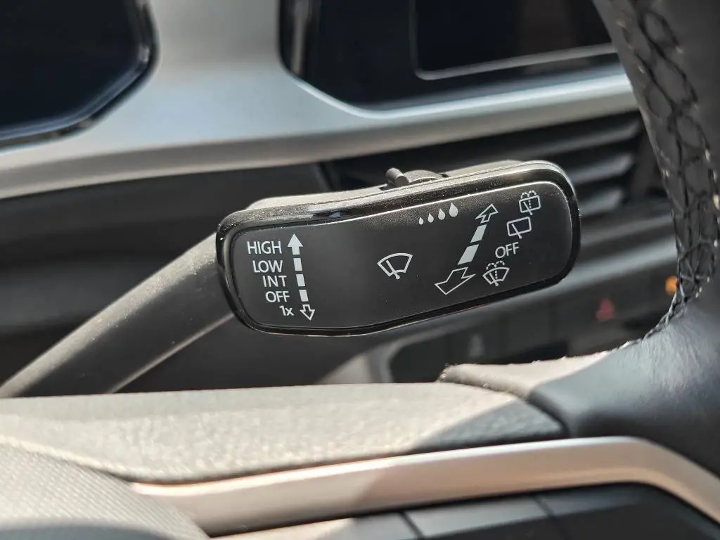 Volkswagen T-Roc Life 6G 1,0TSI / 81kW