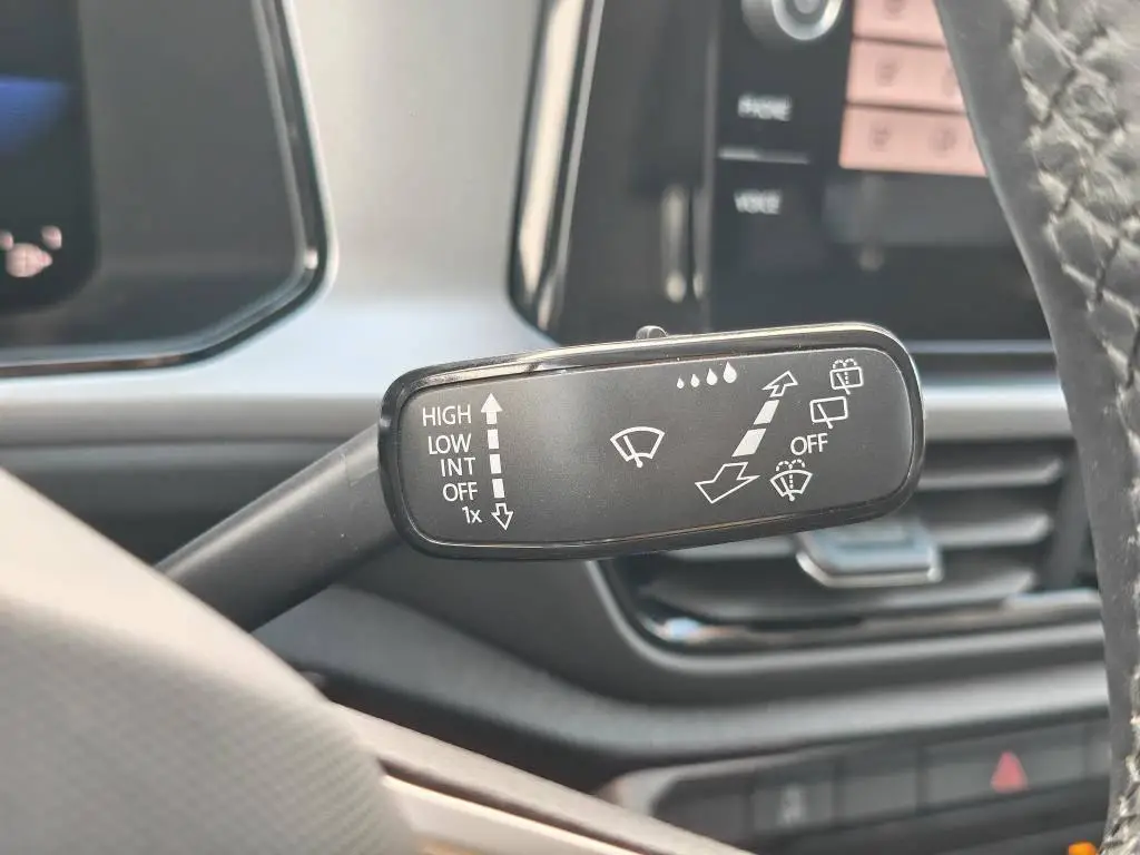 Volkswagen T-Roc Life 6G 1,0TSI / 81kW