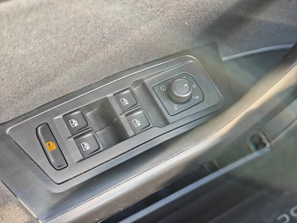 Volkswagen T-Roc Life 6G 1,0TSI / 81kW