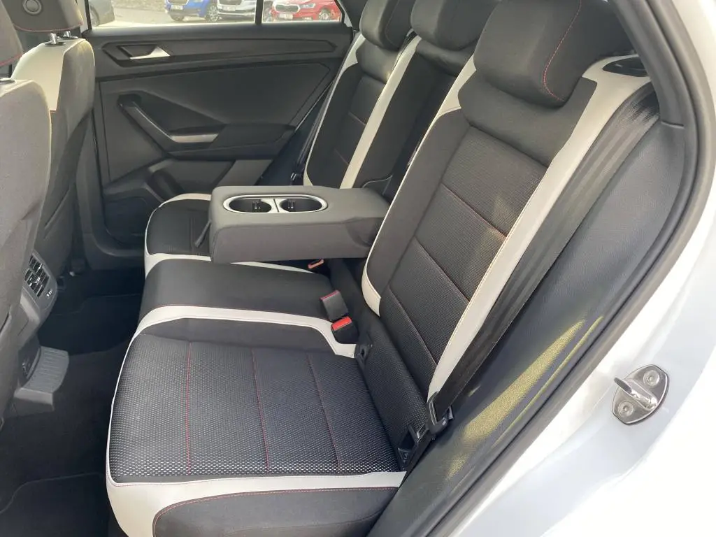 Volkswagen T-Roc Sport DSG 4M 2.0TSI / 140kW