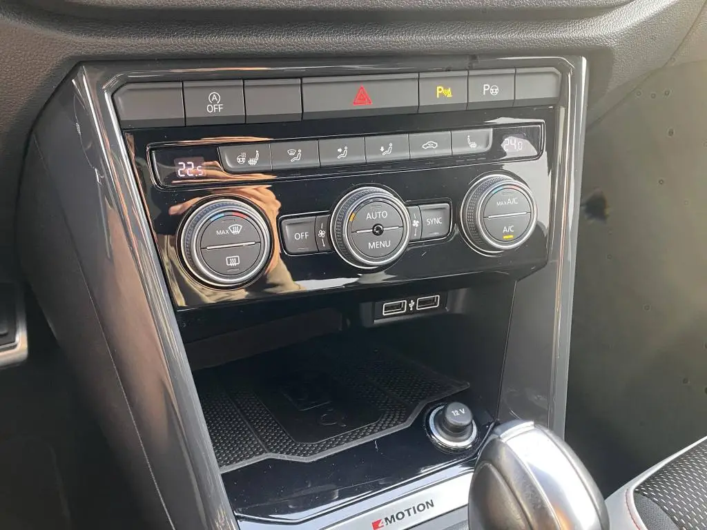 Volkswagen T-Roc Sport DSG 4M 2.0TSI / 140kW