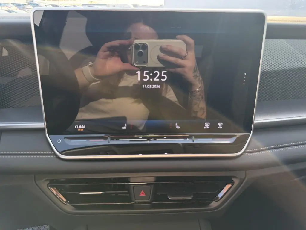 Volkswagen Tayron People 7DSG 2,0TDi / 110kW