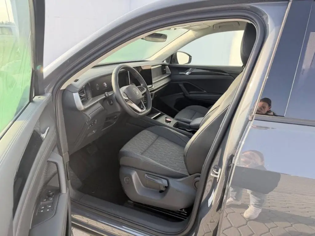 Volkswagen Tayron People 7DSG 2,0TDi / 110kW