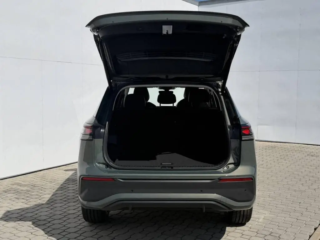 Volkswagen Tayron People 7DSG mHEV 1,5eTSI / 110kW