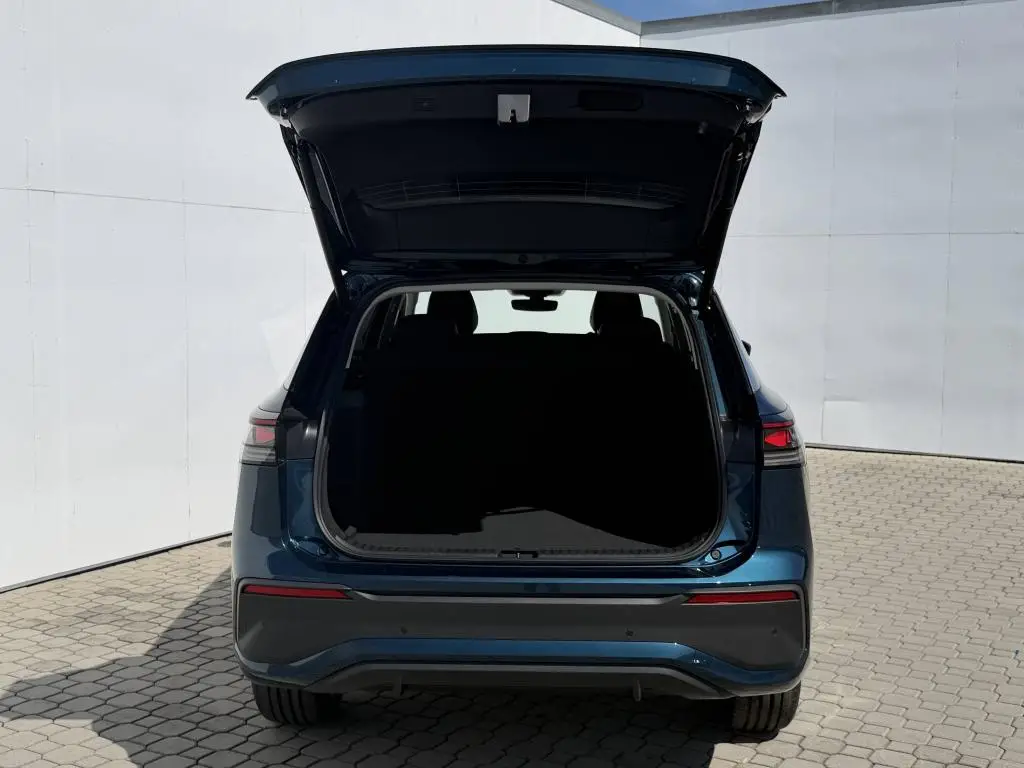 Volkswagen Tayron People PHEV 19,7kWh 1,5TSI / 110kW