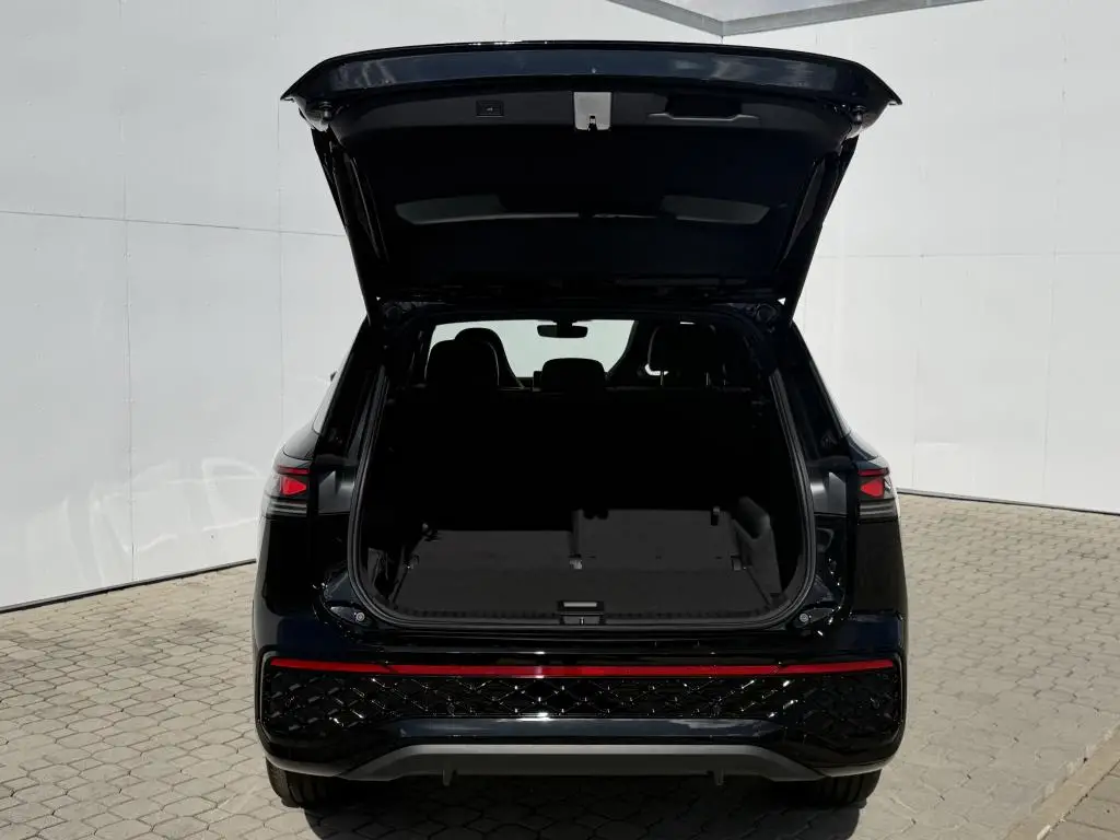 Volkswagen Tayron R-Line People 4Motion 7DSG 2,0TDi / 142kW