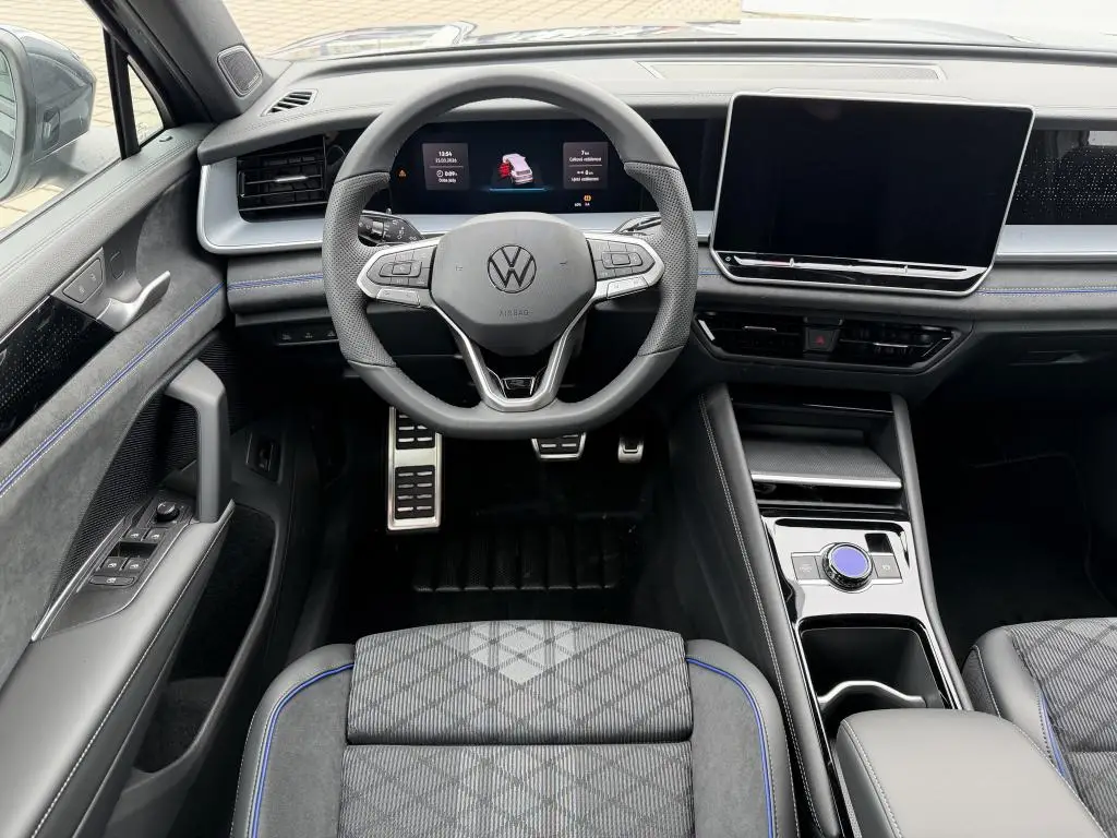 Volkswagen Tayron R-Line People 7DSG 4 2,0TSi / 150kW