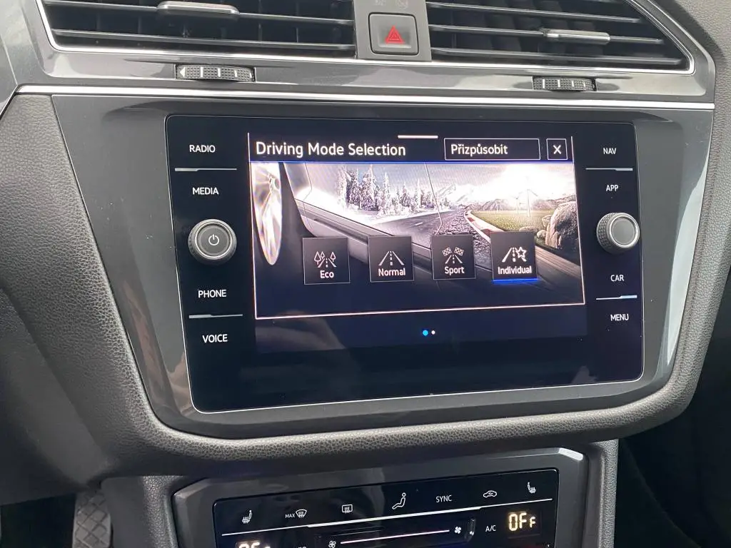 Volkswagen Tiguan Allspace Elegance 7DSG 2,0TDi / 110kW