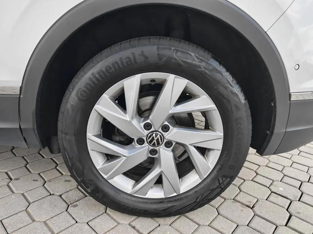 Volkswagen Tiguan Life 6G 1,5TSi / 110kW