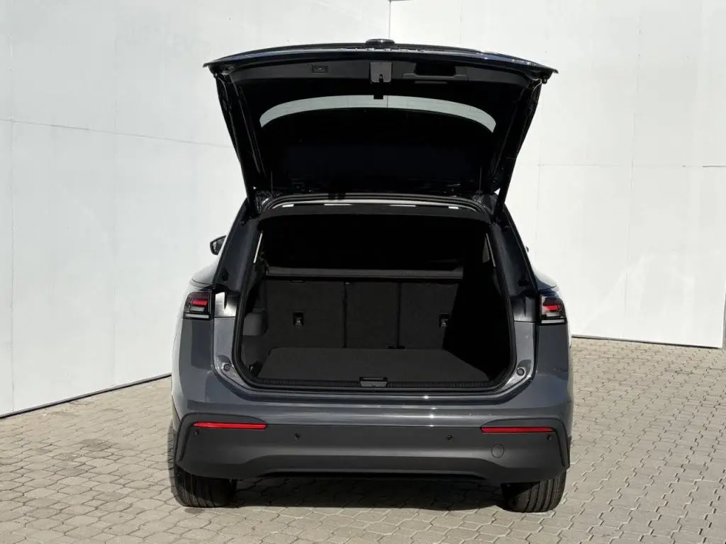 Volkswagen Tiguan People 7DSG 1,5eTSI / 110kW