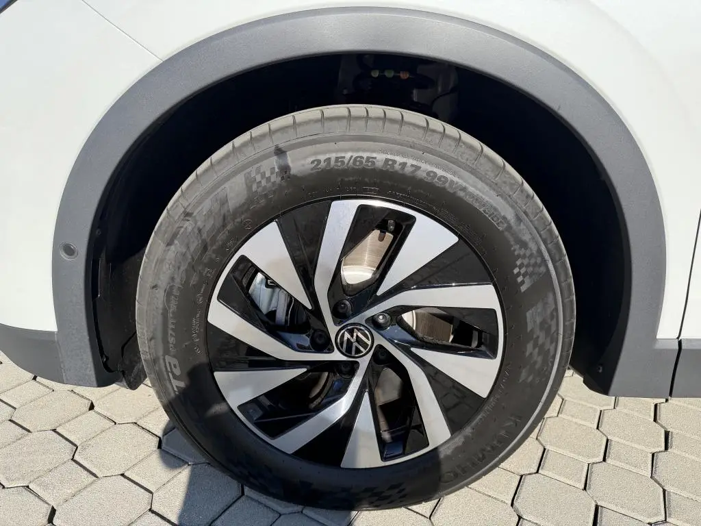 Volkswagen Tiguan People 7DSG 2,0TDi / 110kW