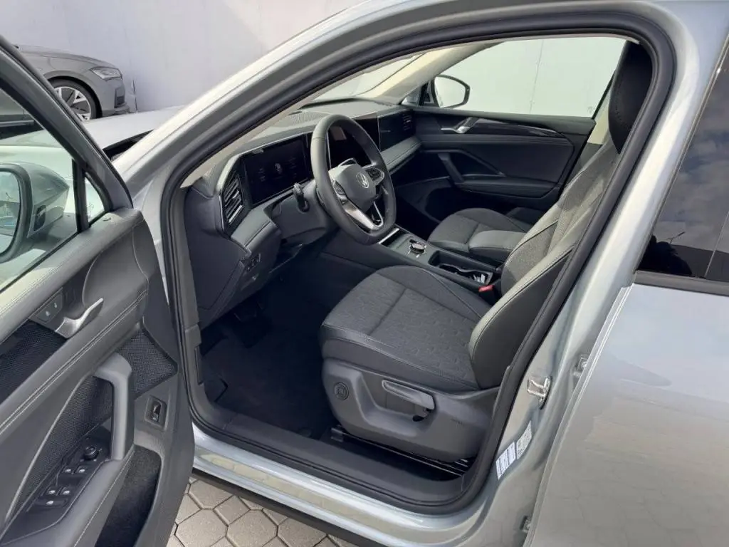 Volkswagen Tiguan People 7DSG 2,0TDi / 110kW