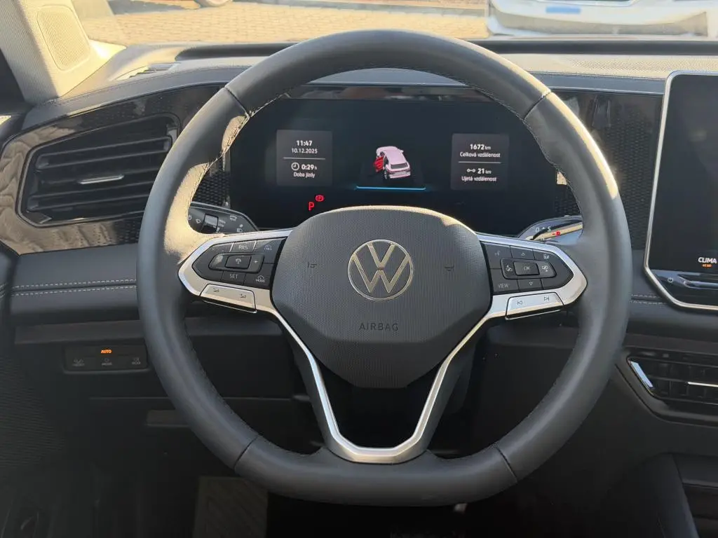 Volkswagen Tiguan People 7DSG mHEV 1,5eTSI / 96kW