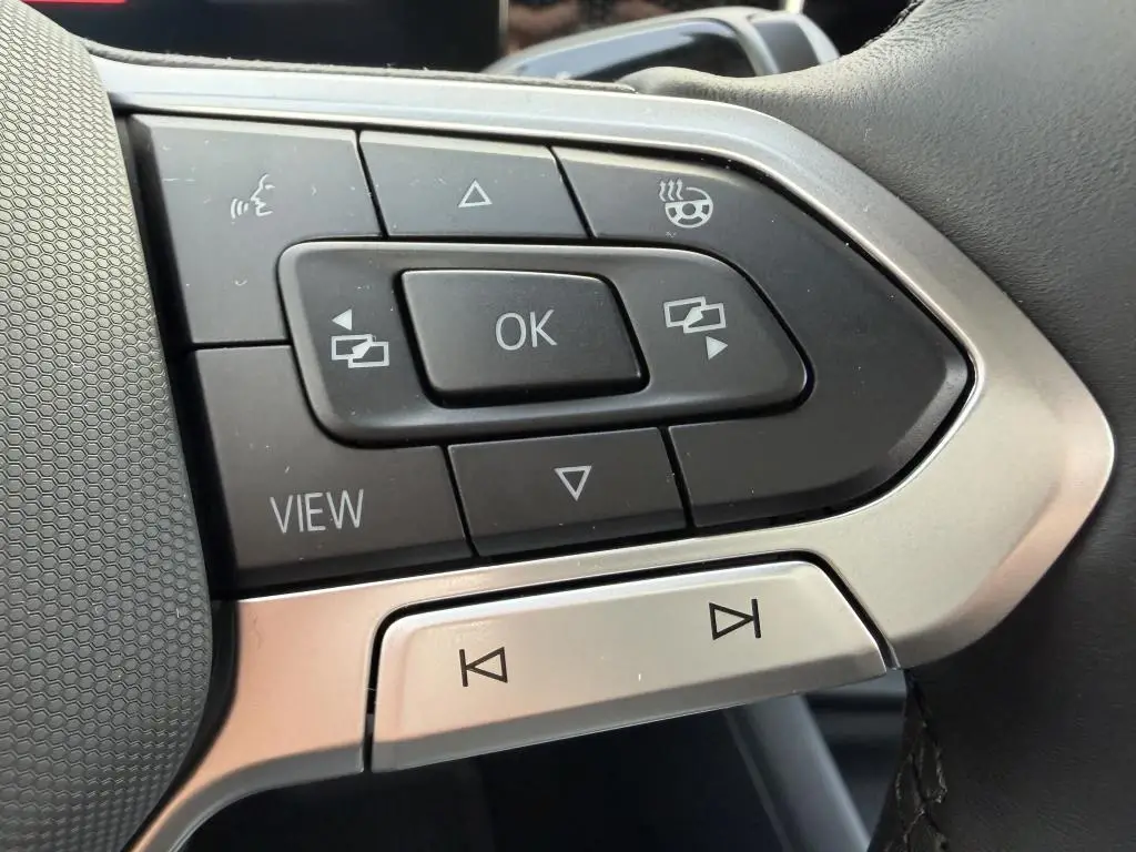 Volkswagen Tiguan People 7DSG mHEV 1,5eTSI / 96kW