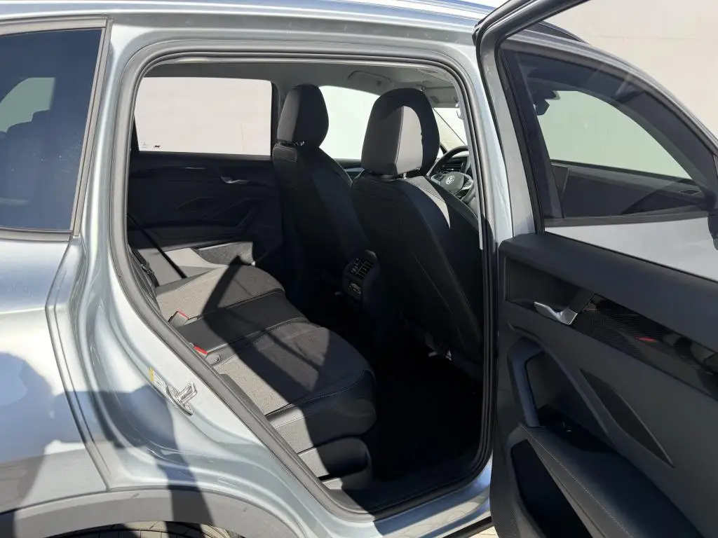 Volkswagen Tiguan People 7DSG mHEV 1,5eTSI / 96kW