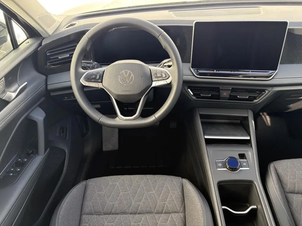 Volkswagen Tiguan People 7DSG mHEV 1,5eTSI / 96kW