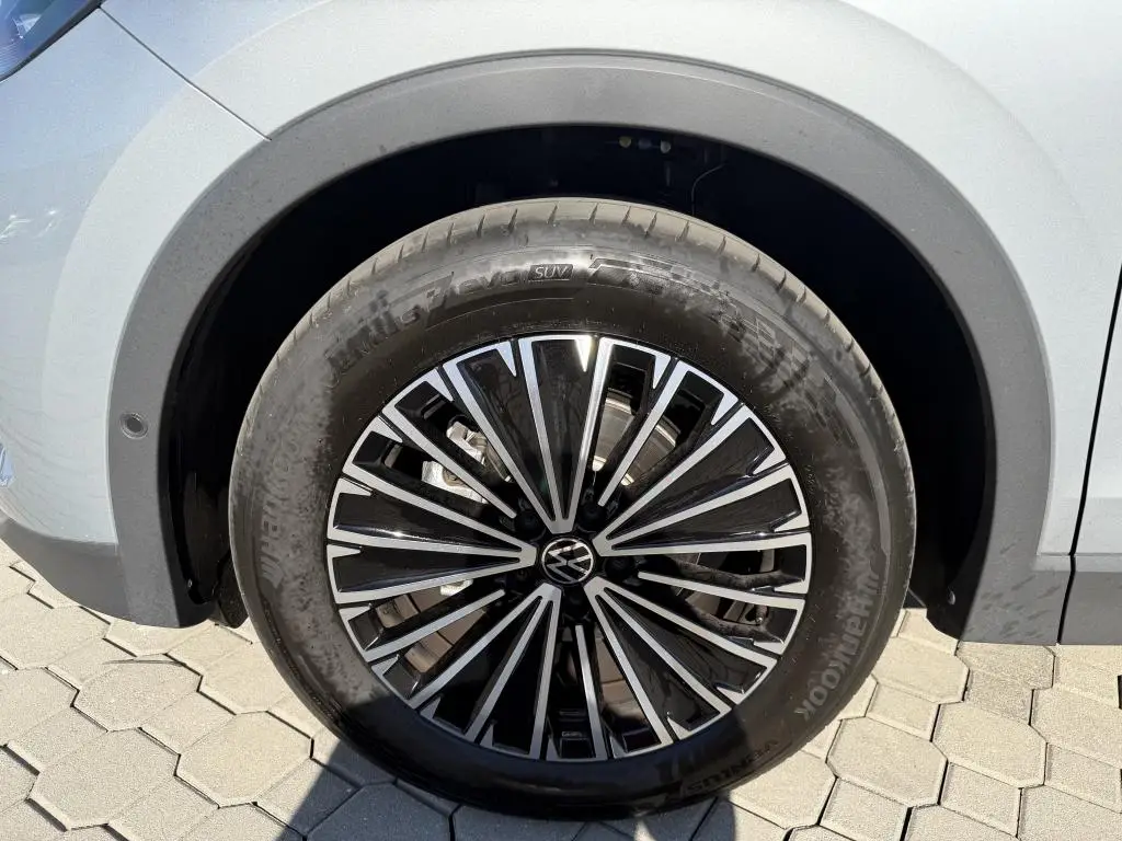 Volkswagen Tiguan People 7DSG mHEV 1,5eTSI / 96kW