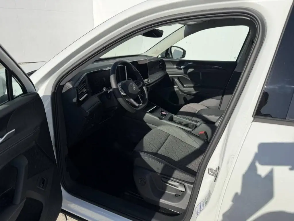 Volkswagen Tiguan People 7DSG mHEV 1,5eTSI / 96kW