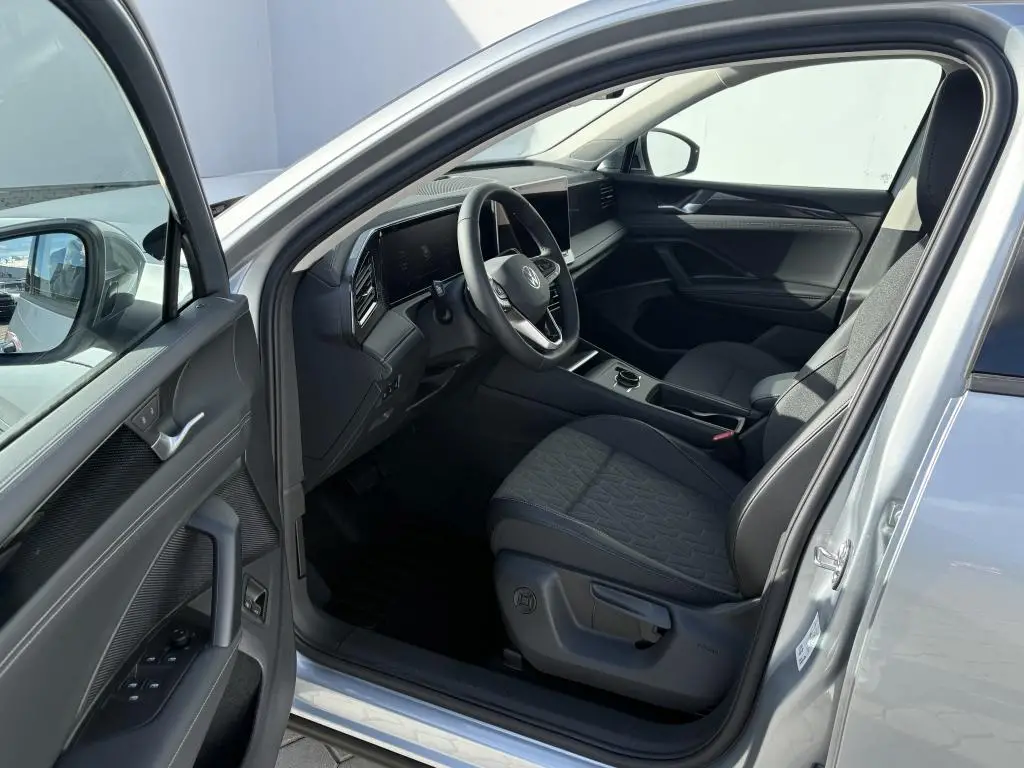 Volkswagen Tiguan People eHybrid 6DSG 1,5TSi / 110kW