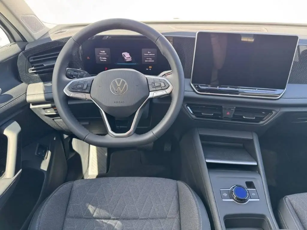Volkswagen Tiguan People eHybrid 6DSG 1,5TSi / 110kW