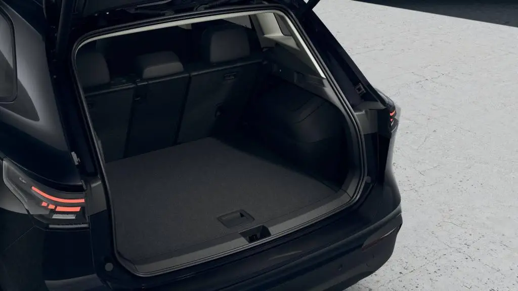 Volkswagen Tiguan People PHEV 19,7kWh 6DSG 1,5TSI / 110kW