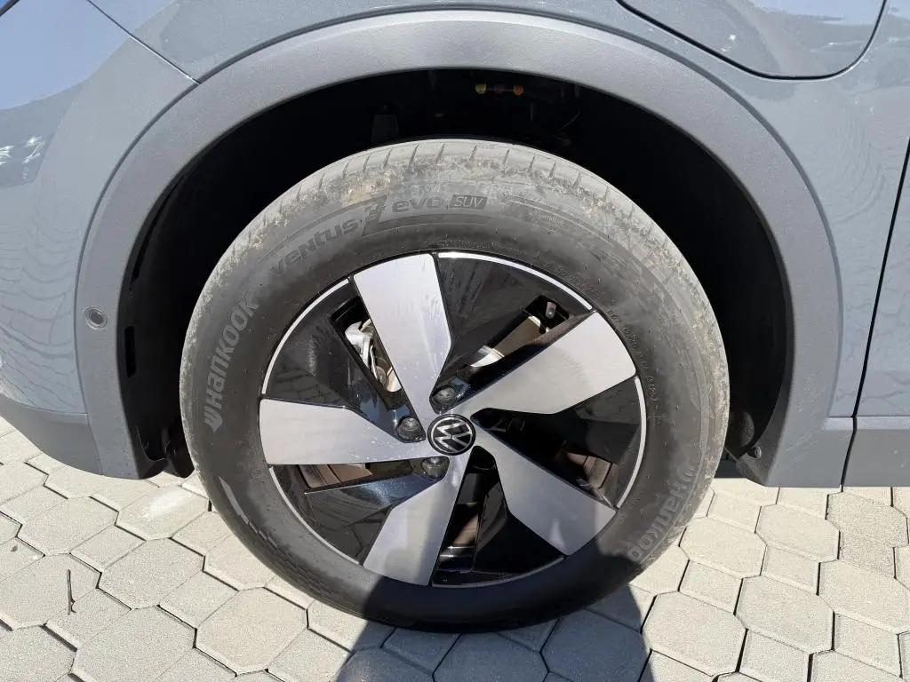 Volkswagen Tiguan People PHEV 19,7kWh  1,5TSi / 110kW