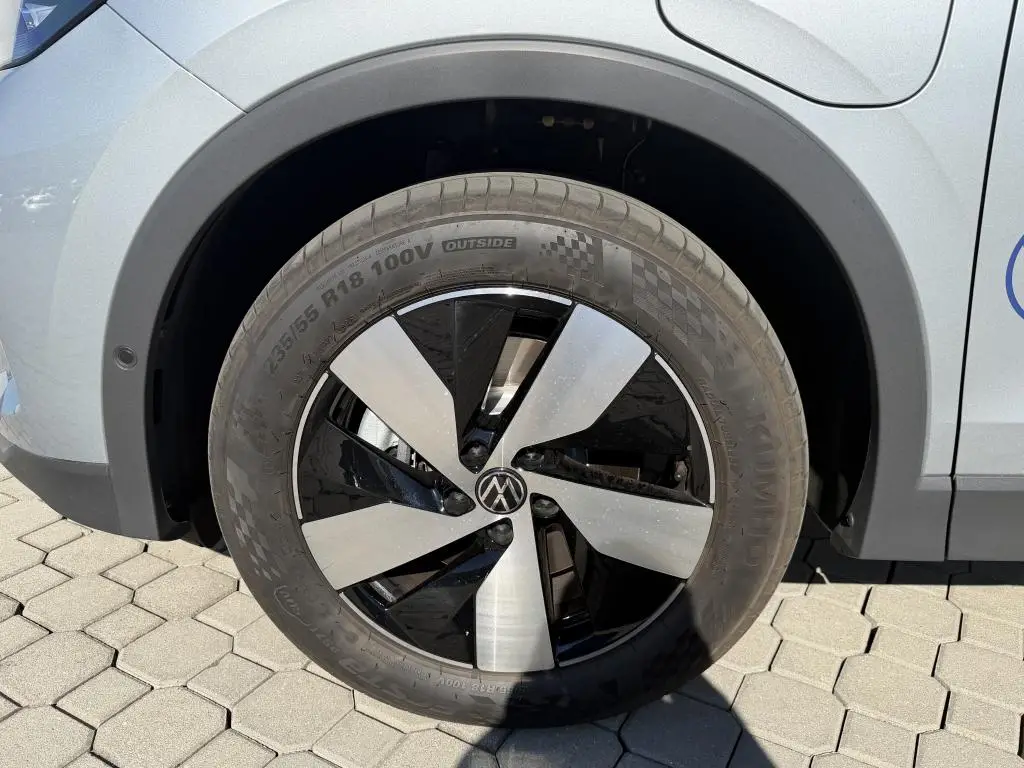 Volkswagen Tiguan People PHEV 19,7kWh  1,5TSi / 110kW