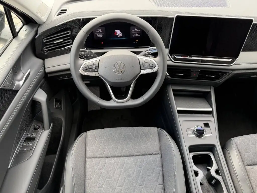 Volkswagen Tiguan People PHEV 19,7kWh 6DSG 1,5TSI / 110kW