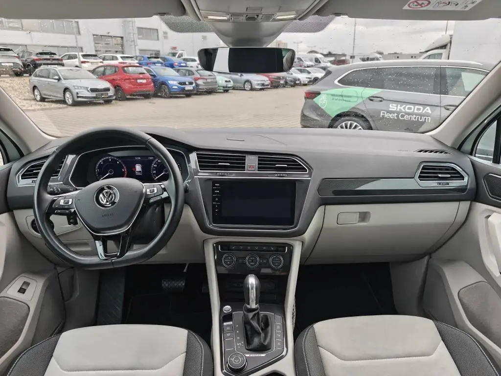 Volkswagen Tiguan R-Line Highline 4Motion DSG 2,0TDI / 140kW