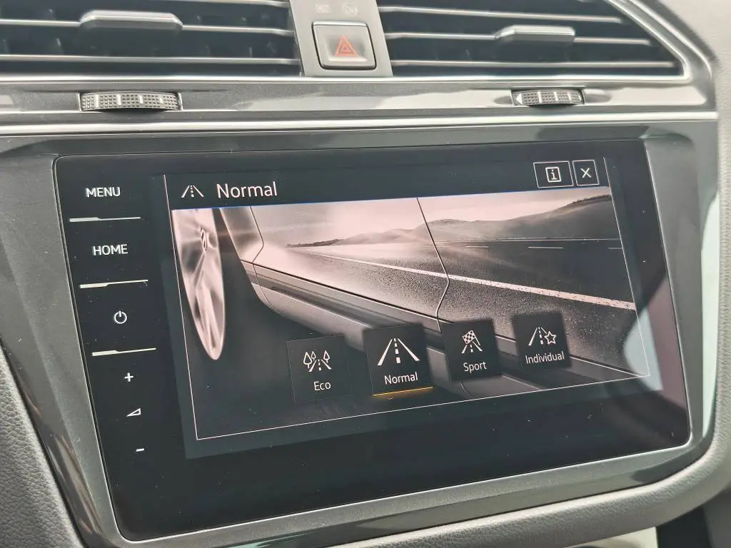 Volkswagen Tiguan R-Line Highline 4Motion DSG 2,0TDI / 140kW