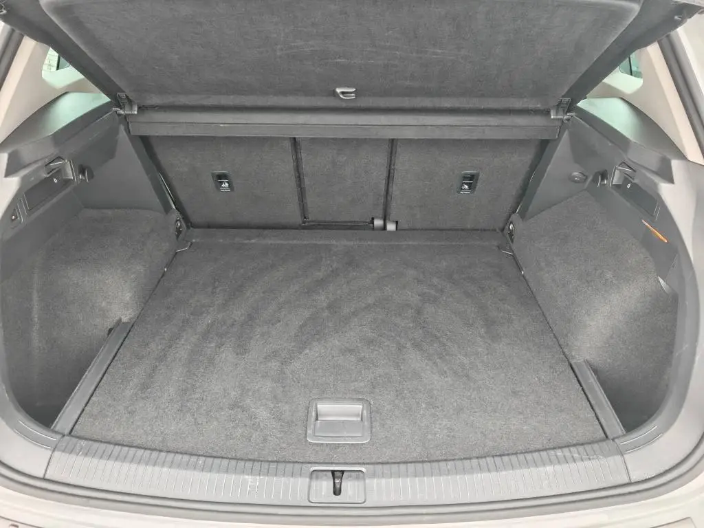 Volkswagen Tiguan R-Line Highline 4Motion DSG 2,0TDI / 140kW