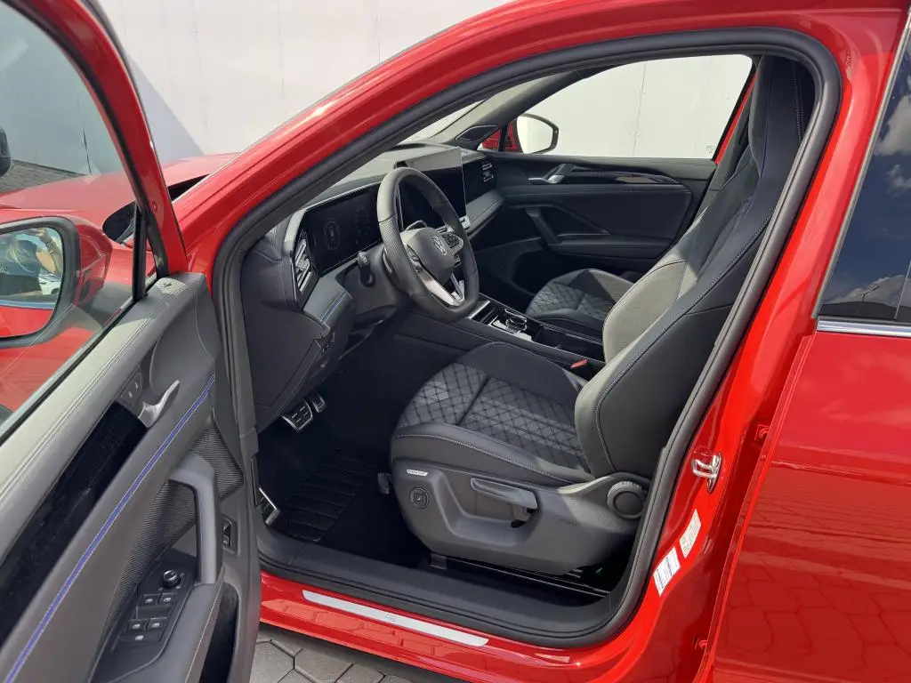 Volkswagen Tiguan R-Line People DSG mHEV 1,5 eTSI / 110kW