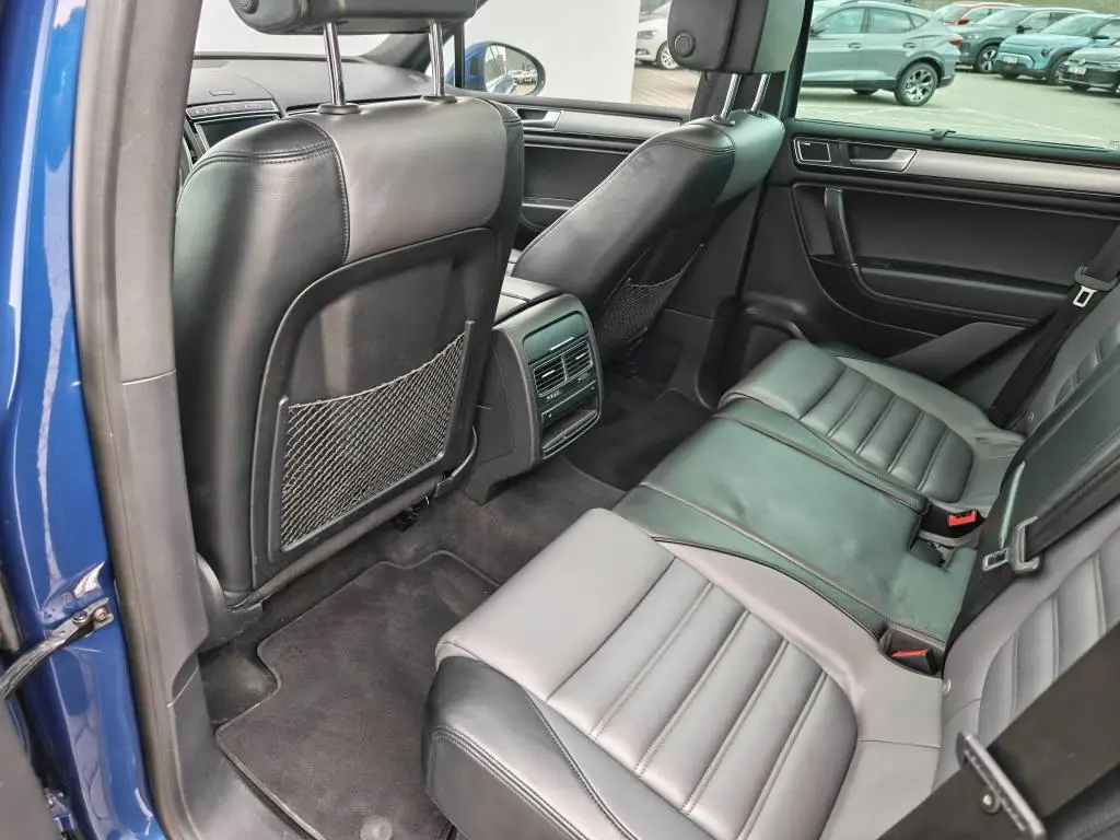 Volkswagen Touareg Exclusive 8TT  3,0TDI / 193kW