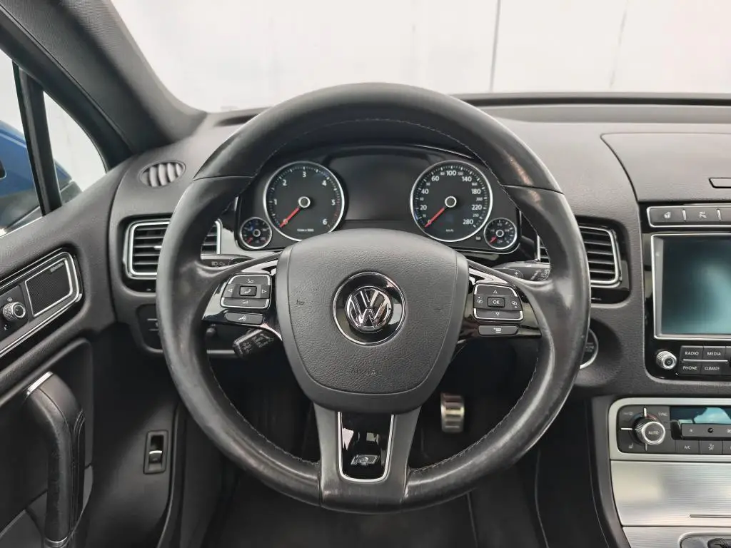 Volkswagen Touareg Exclusive 8TT  3,0TDI / 193kW