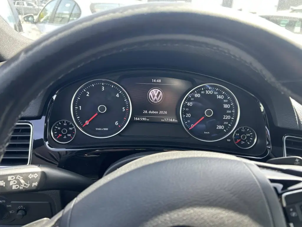 Volkswagen Touareg Exclusive 8TT  3,0TDI / 193kW