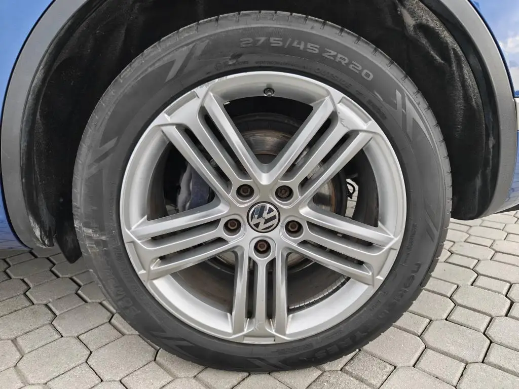 Volkswagen Touareg Exclusive 8TT  3,0TDI / 193kW