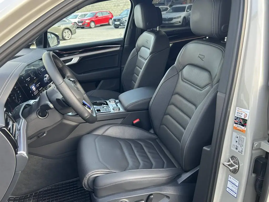 Volkswagen Touareg R 3,0 / 250kW