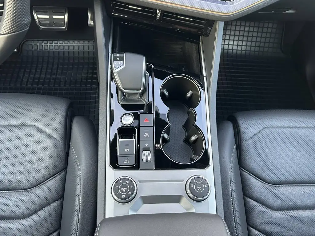 Volkswagen Touareg R 3,0 / 250kW