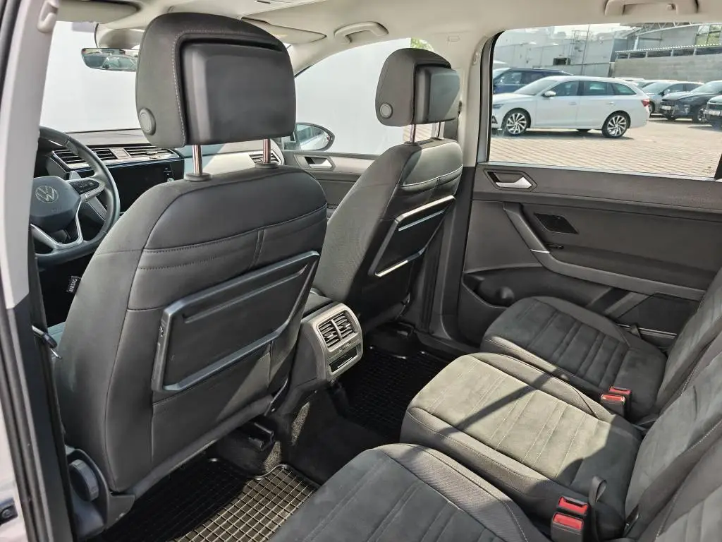 Volkswagen Touran Comfortline 7DSG 1,5TSI / 110kW
