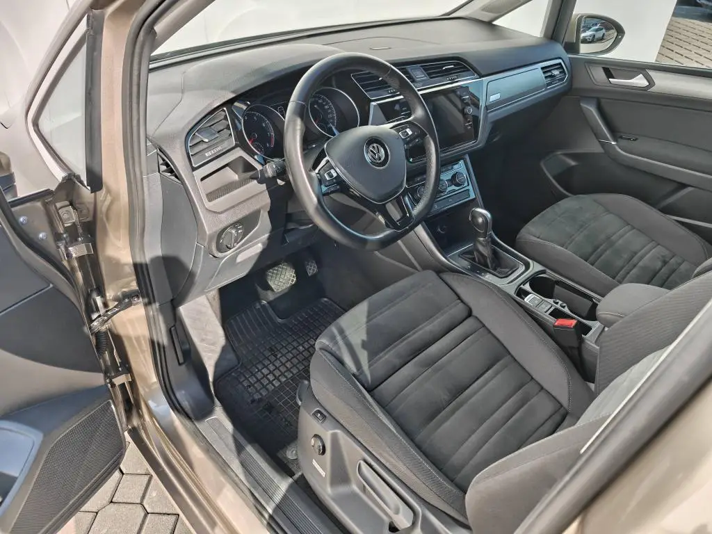 Volkswagen Touran Maraton Edition 7DSG 1,5TSI / 110kW