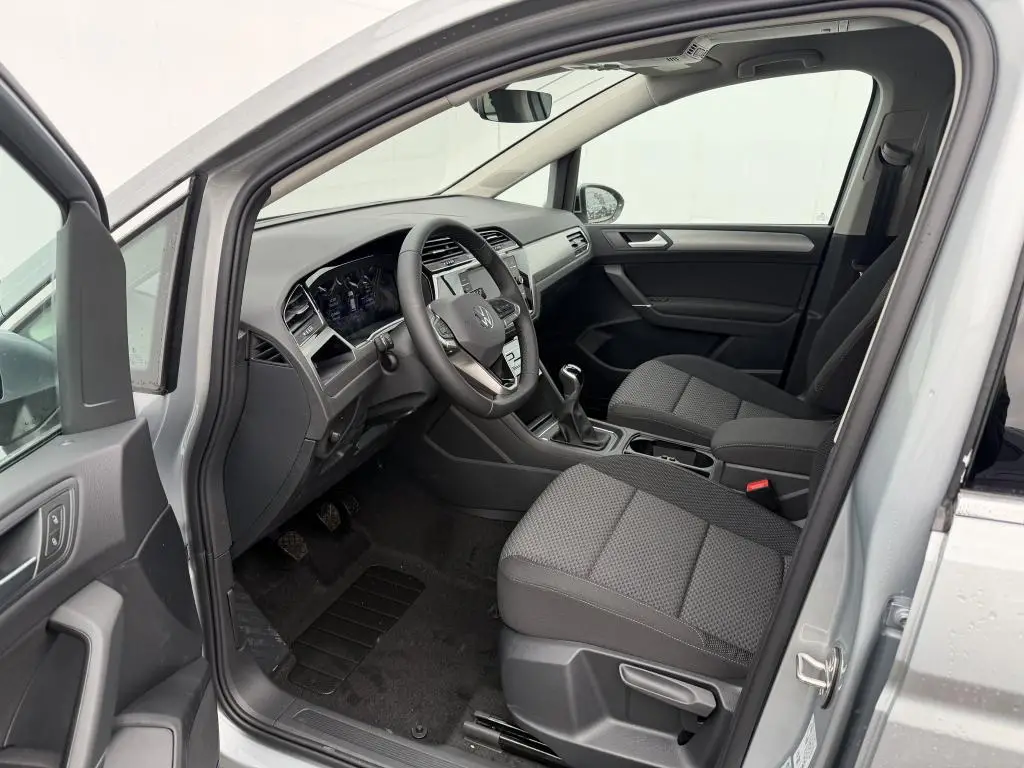 Volkswagen Touran People 6G EVO2 1,5TSI / 110kW