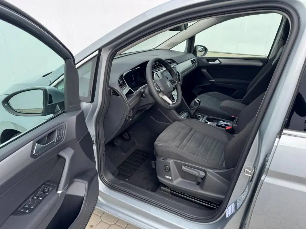 Volkswagen Touran People 6G EVO2 1,5TSI / 110kW