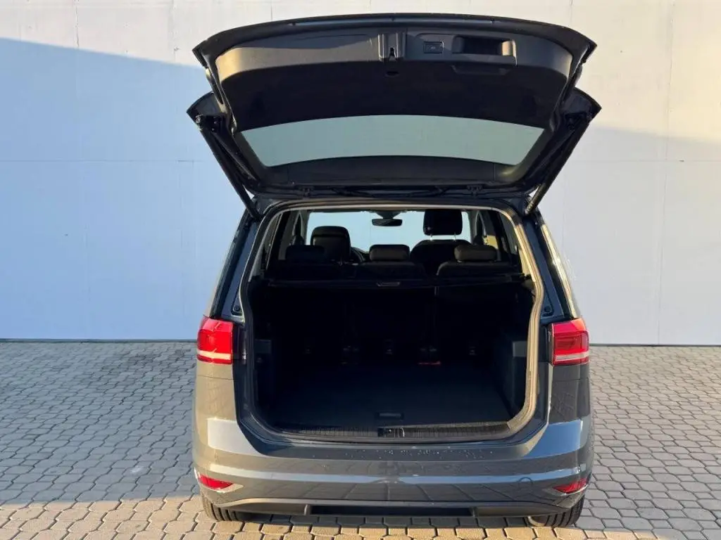 Volkswagen Touran People 6G EVO2 1,5TSI / 110kW