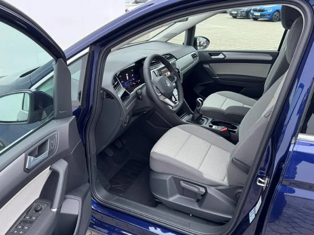 Volkswagen Touran People 6G EVO2 1,5TSI / 110kW