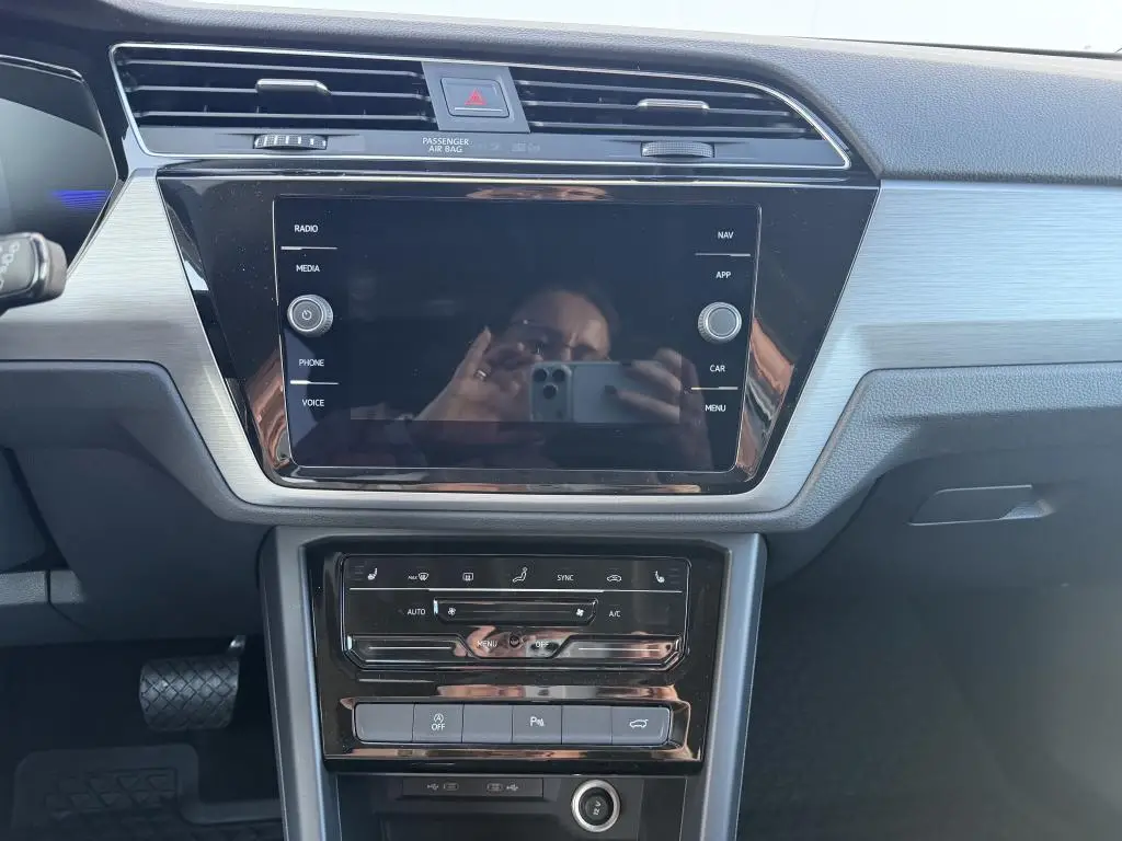 Volkswagen Touran People 7DSG 1,5TSI / 110kW