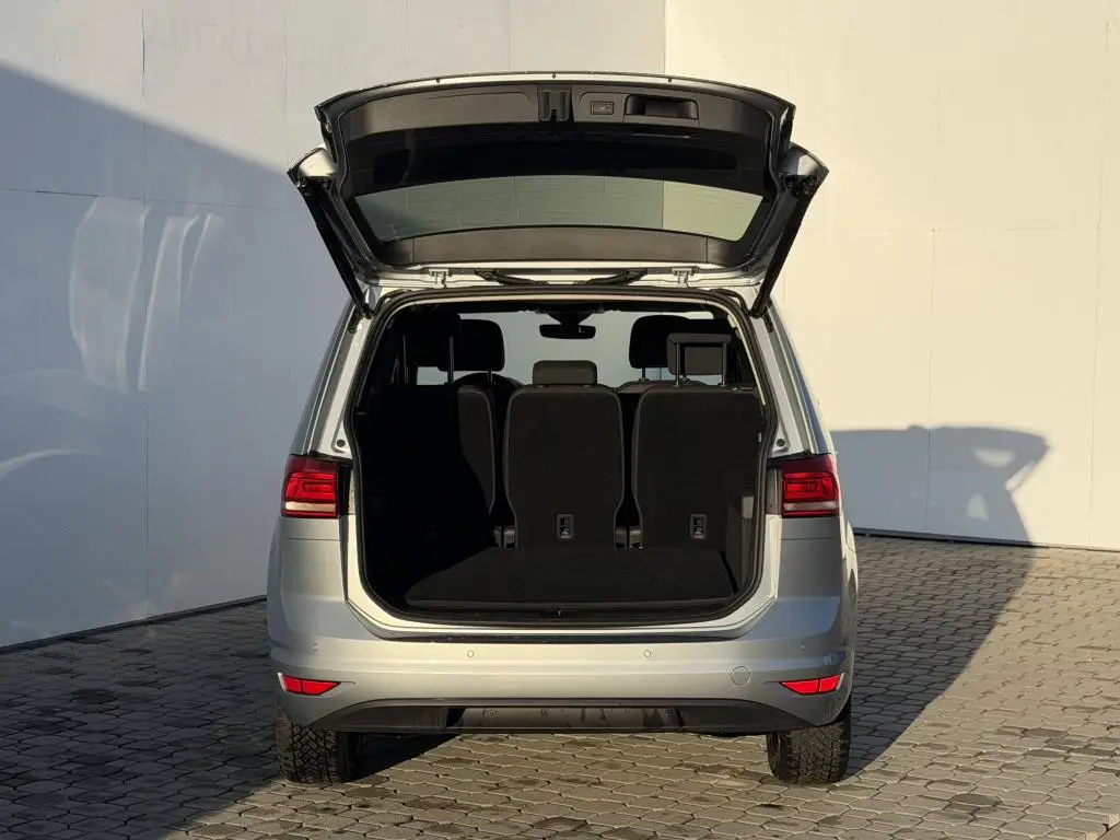 Volkswagen Touran People 7DSG 1,5TSI / 110kW