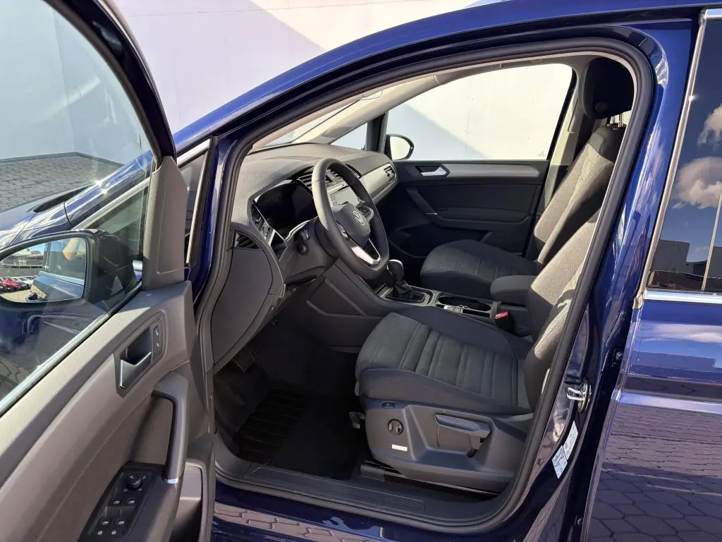 Volkswagen Touran People 7DSG 1,5TSI / 110kW