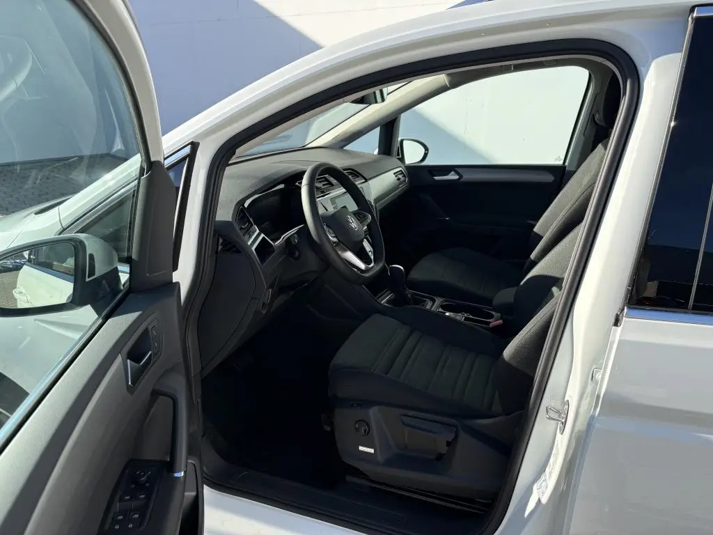 Volkswagen Touran People 7DSG 1,5TSI / 110kW