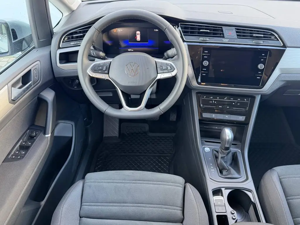 Volkswagen Touran People 7DSG 1,5TSI / 110kW