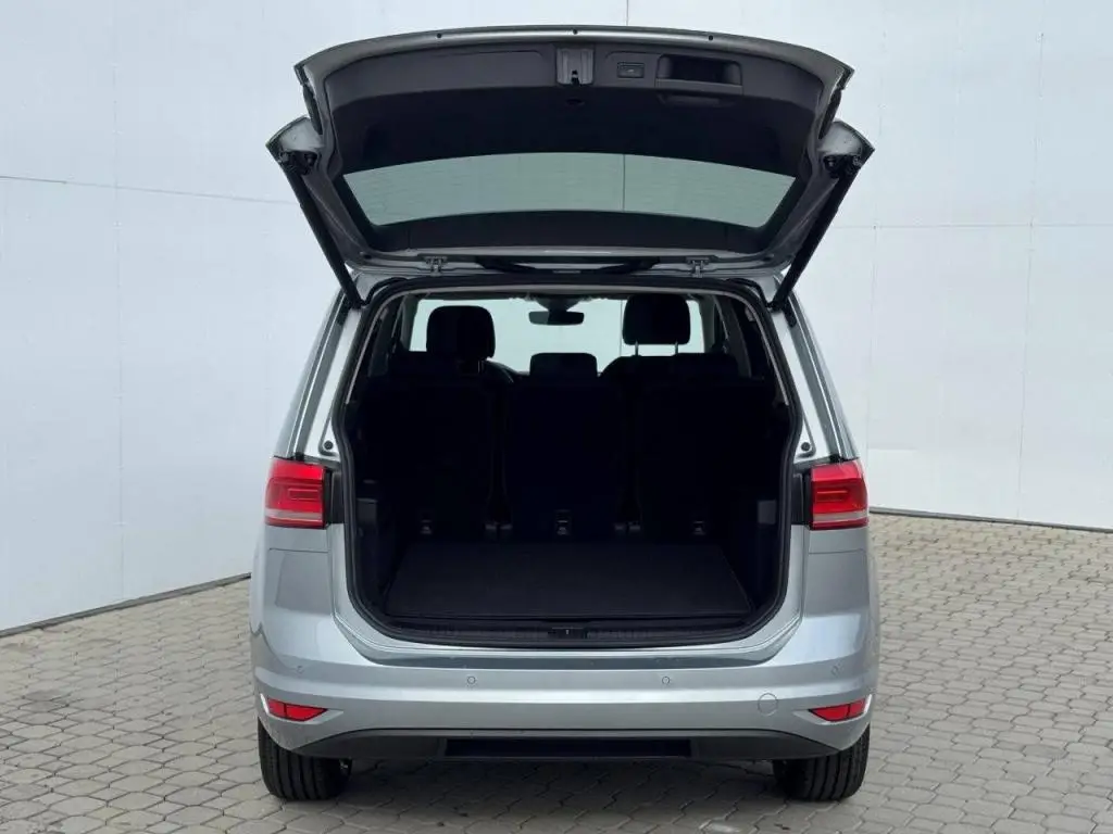 Volkswagen Touran People 7DSG 1,5TSI / 110kW